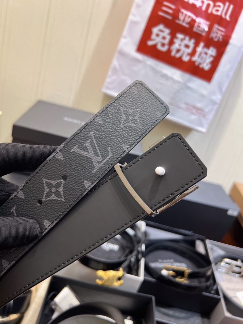 l0vis Vvtt0n belts